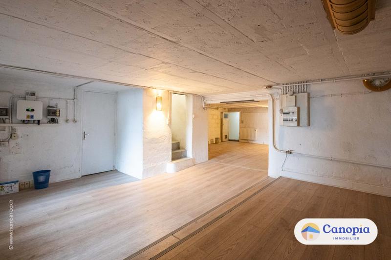 Maison - 170 m² - 8 pièces