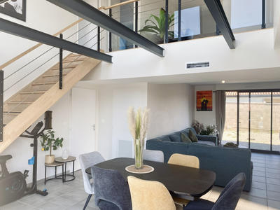 Maison - 137 m² - 6 pièces