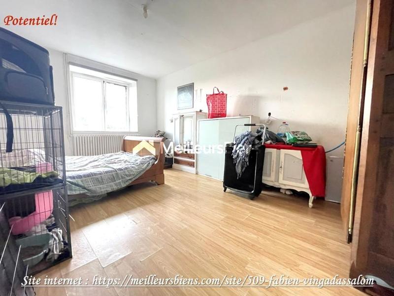 Propriété - 195 m² - 8 pièces