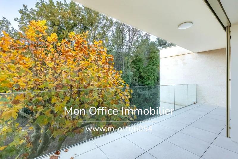 Appartement - 120 m² - 5 pièces