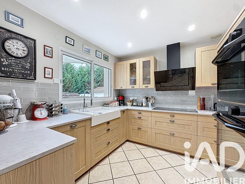 Maison - 173 m² - 7 pièces