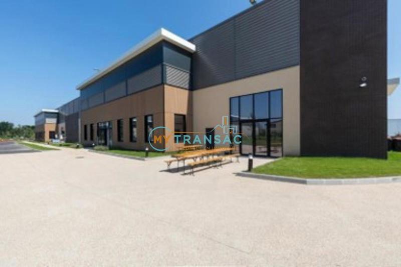 Local d'activité / Entrepôt - 6 088 m²