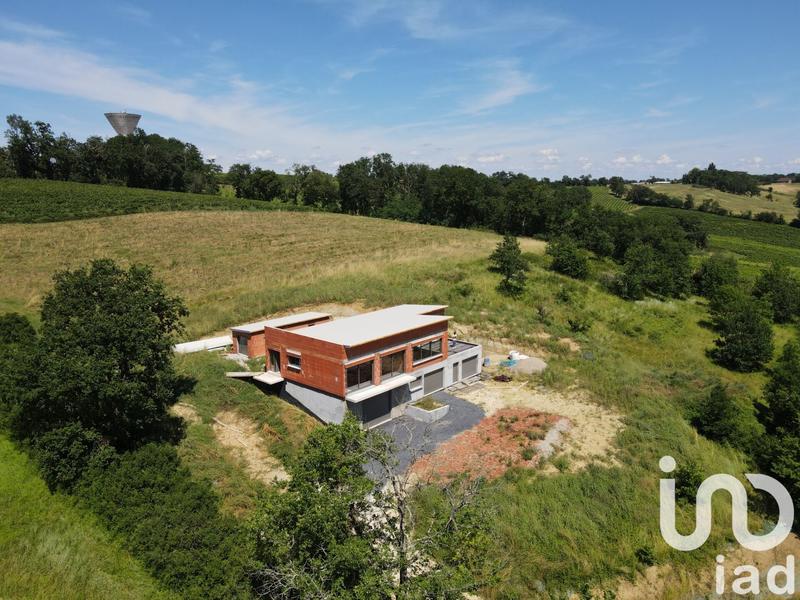 Maison - 162 m² - 5 pièces