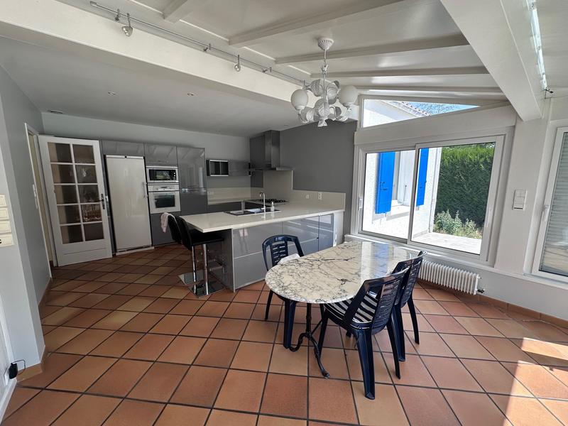 Villa - 153 m² - 5 pièces