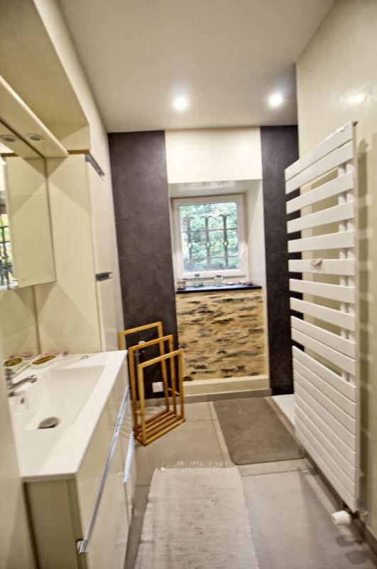 Maison - 229 m² - 11 pièces