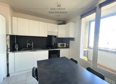 Appartement - 68 m² - 4 pièces