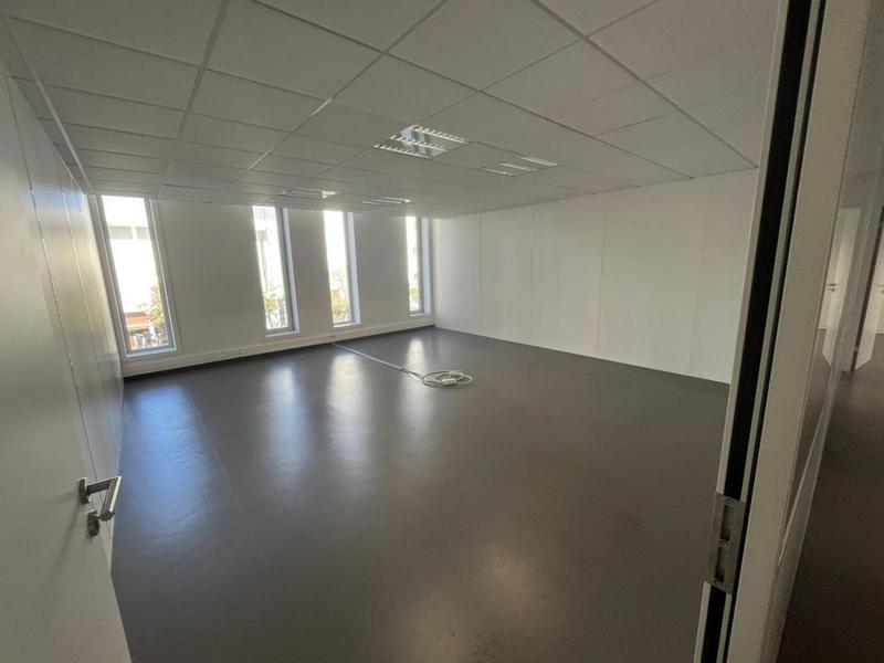 Bureau - 167 m²
