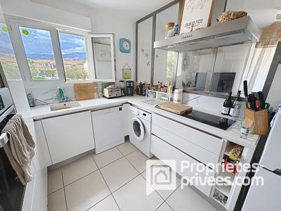 Appartement - 86 m² - 4 pièces