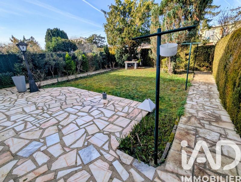 Maison - 83 m² - 5 pièces