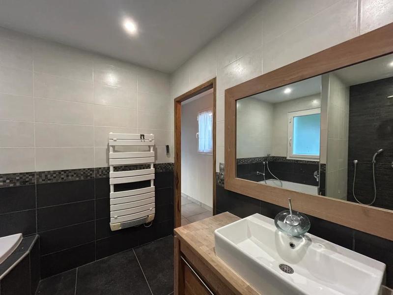 Maison - 190 m² - 2 pièces