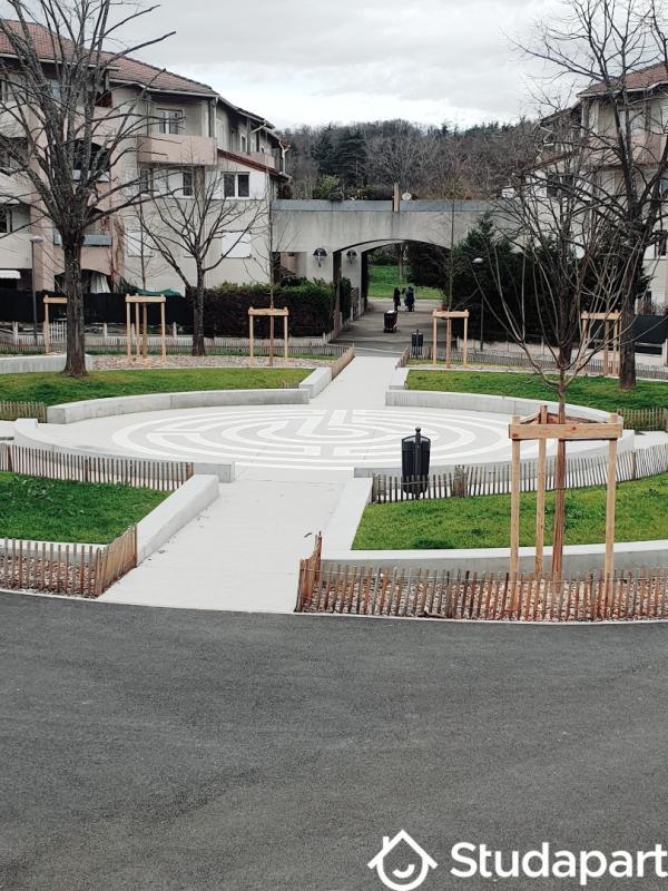 Chambre - 8 m² - 1 pièce