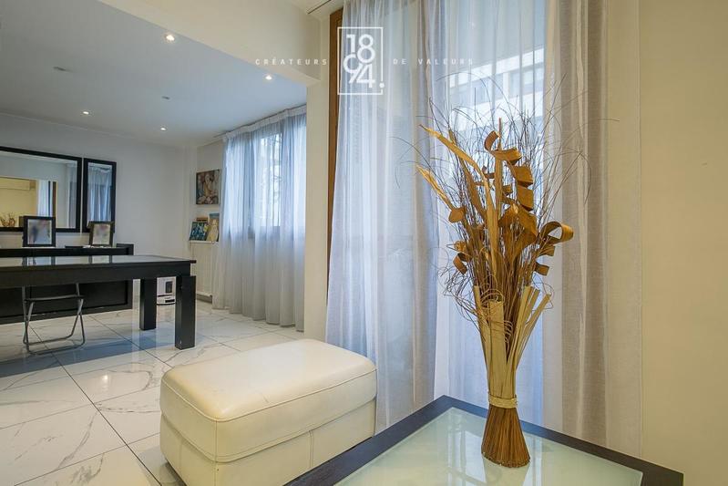 Appartement - 93 m² - 4 pièces