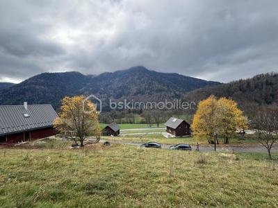 Terrain constructible - 607 m²