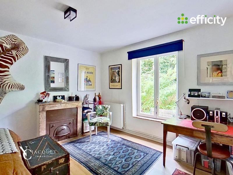 Maison - 184 m² - 6 pièces