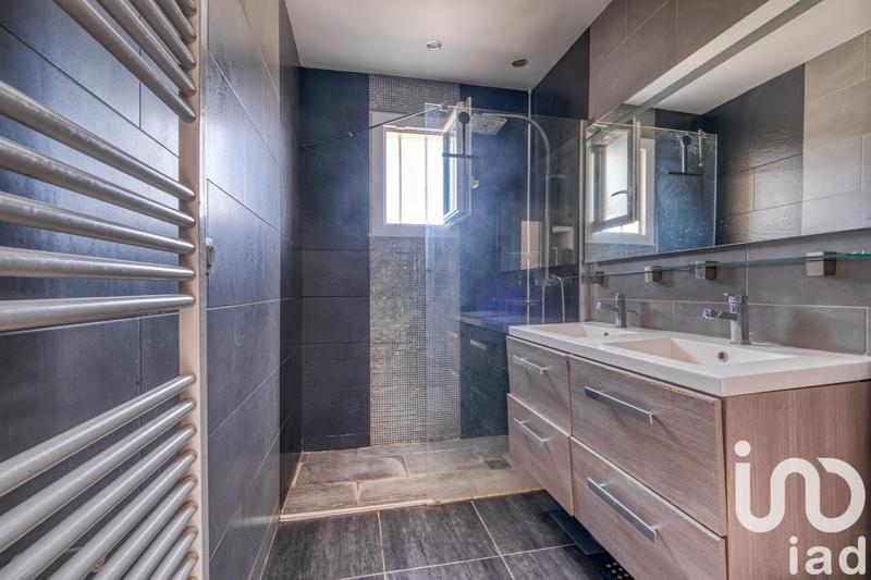 Maison - 127 m² - 7 pièces