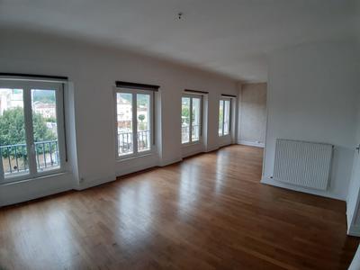 Appartement - 73 m² - 2 pièces