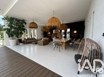 Maison - 190 m² - 7 pièces