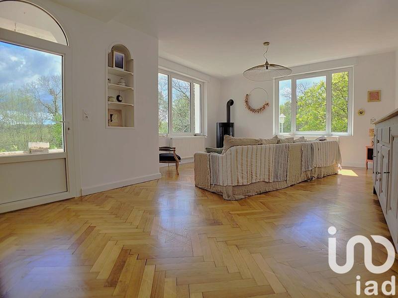 Maison - 175 m² - 8 pièces