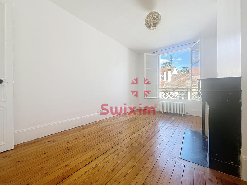 Appartement - 117 m² - 5 pièces