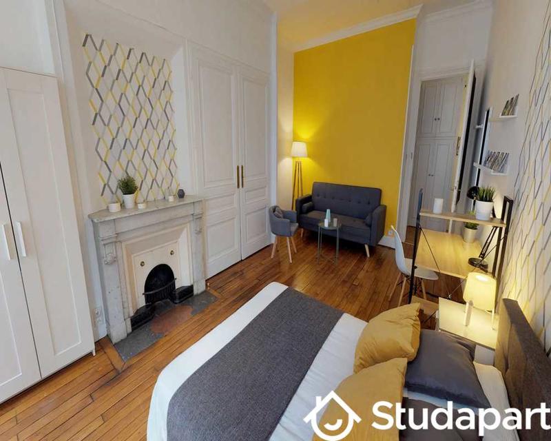 Chambre - 80 m² - 1 pièce