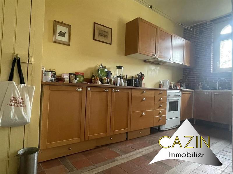 Maison - 287 m² - 10 pièces