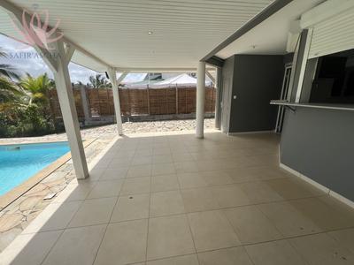 Maison - 118 m² - 4 pièces