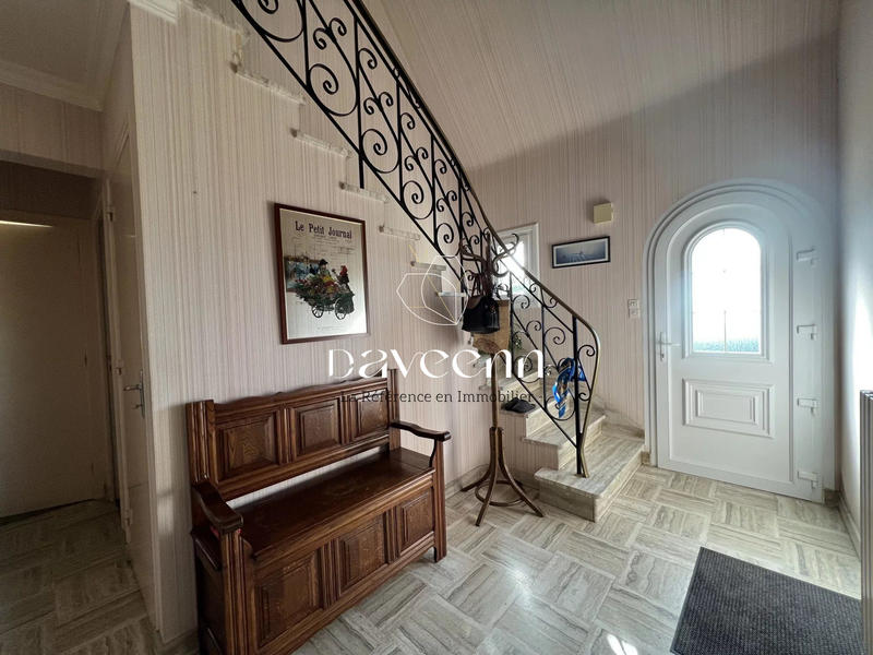 Maison - 111 m² - 5 pièces