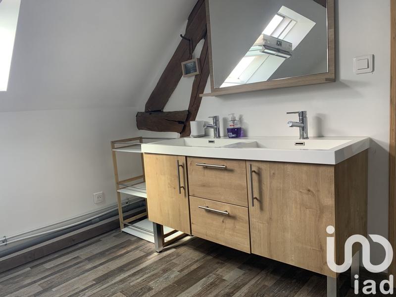 Maison - 270 m² - 11 pièces