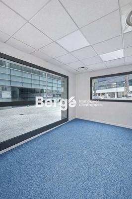 Bureau - 143 m²