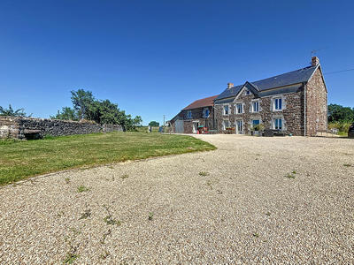 Maison - 156 m² - 5 pièces