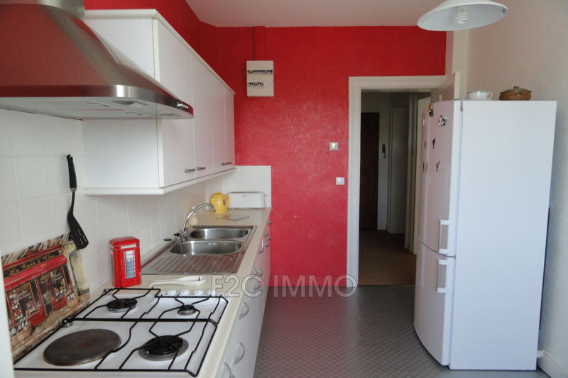 Appartement - 94 m² - 4 pièces