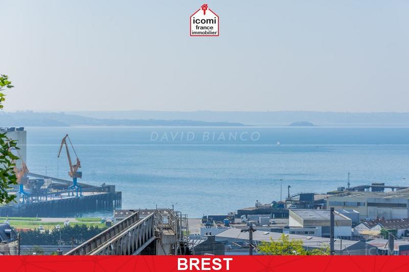 Duplex - 135 m² - 5 pièces