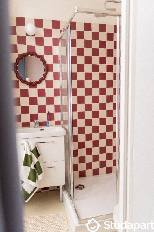 Chambre - 12 m² - 1 pièce