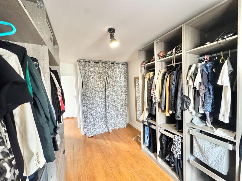 Maison - 170 m² - 7 pièces