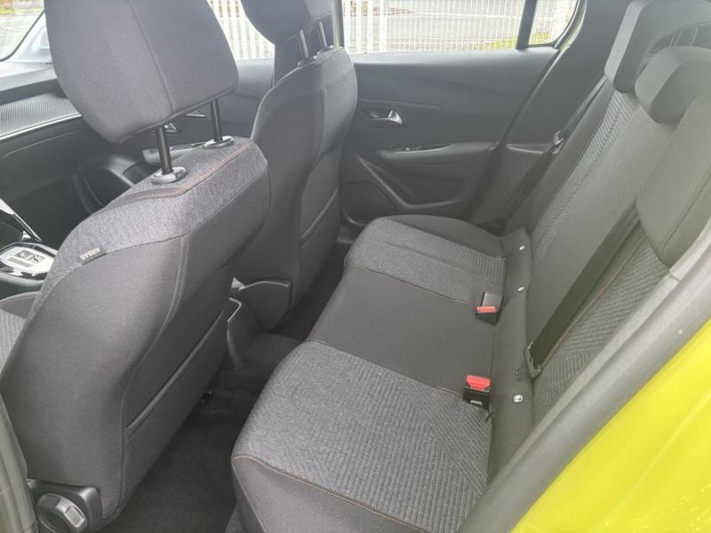 Peugeot 208 II Hybrid 110 e-Dcs6 Style