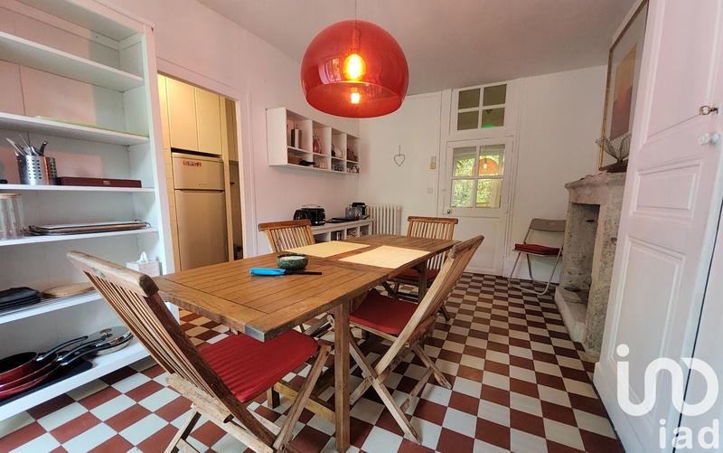 Maison - 204 m² - 5 pièces