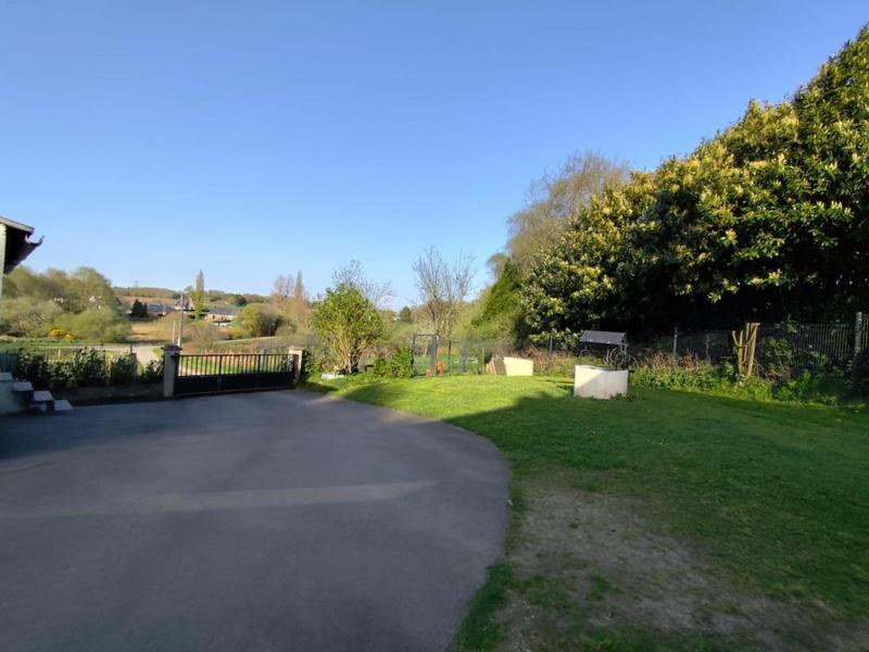 Maison - 135 m² - 6 pièces