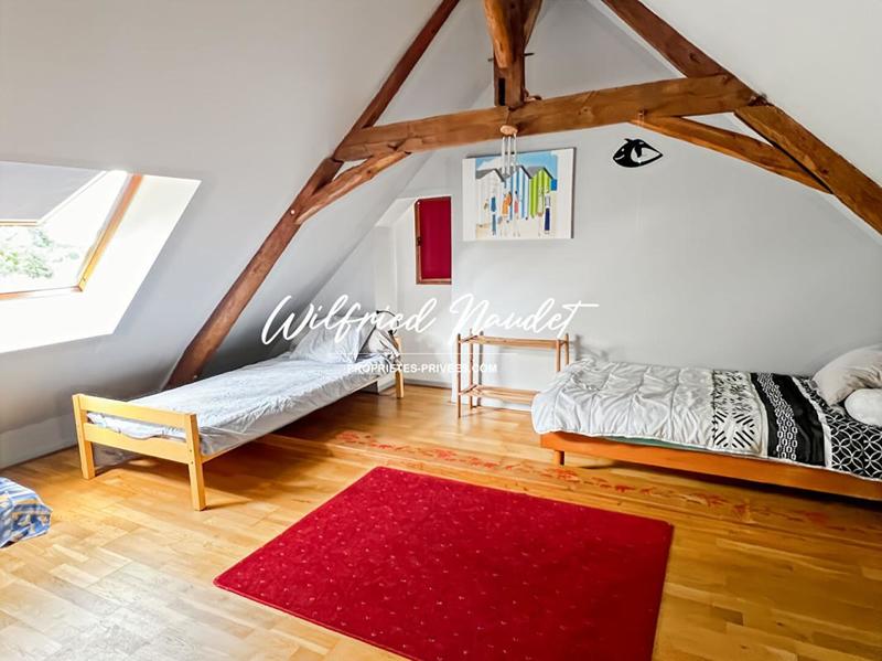 Maison - 157 m² - 7 pièces