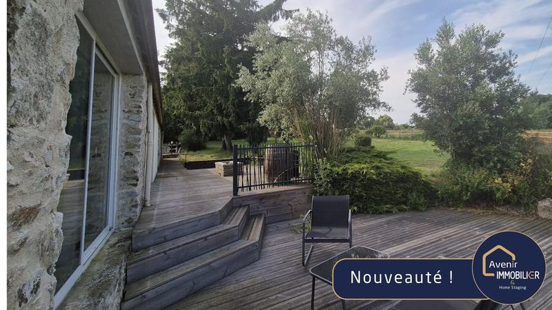 Maison - 211 m² - 8 pièces