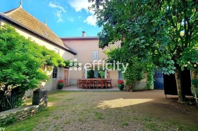 Maison en pierre - 175 m² - 7 pièces