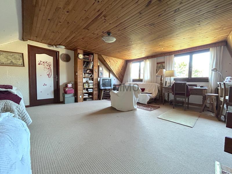 Villa - 170 m² - 8 pièces