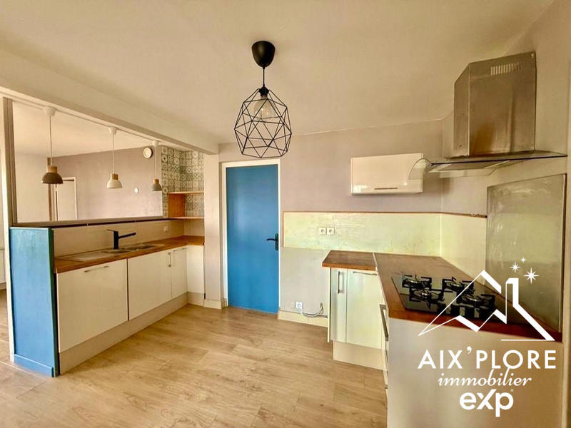 Appartement - 120 m² - 5 pièces