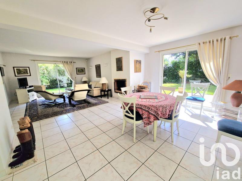 Maison - 122 m² - 5 pièces