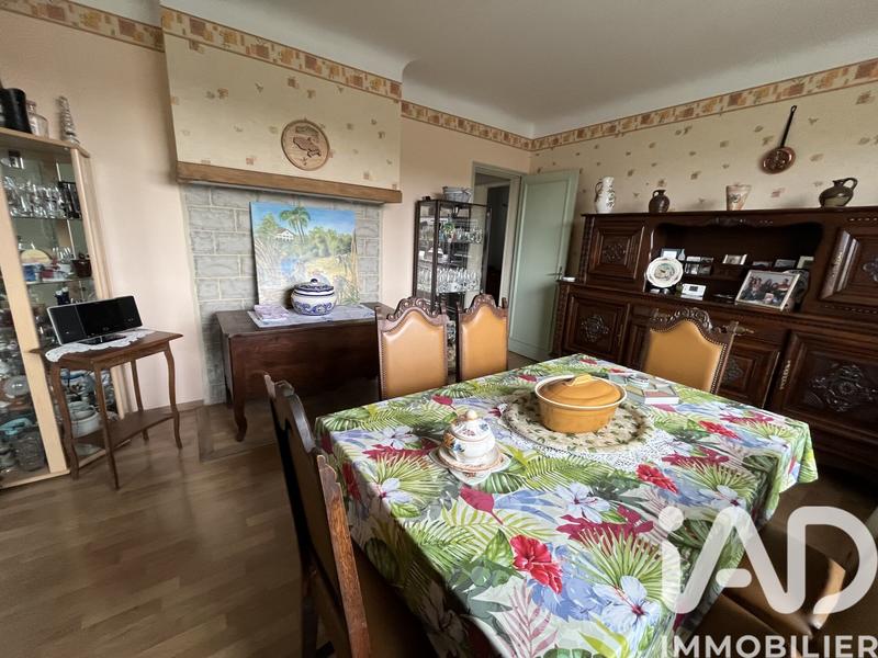 Maison - 95 m² - 5 pièces