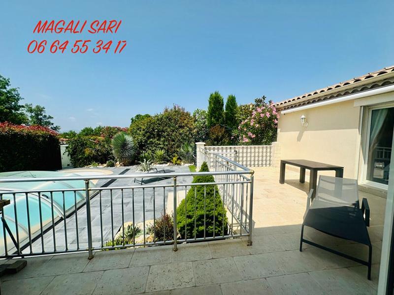 Villa - 158 m² - 6 pièces