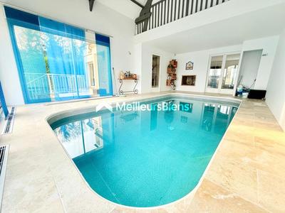 Maison - 190 m² - 7 pièces