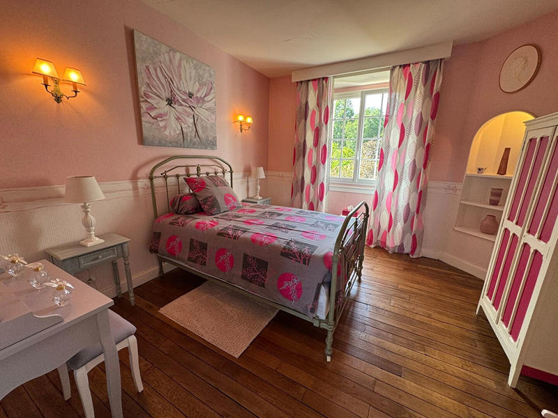 Moulin - 500 m² - 16 pièces