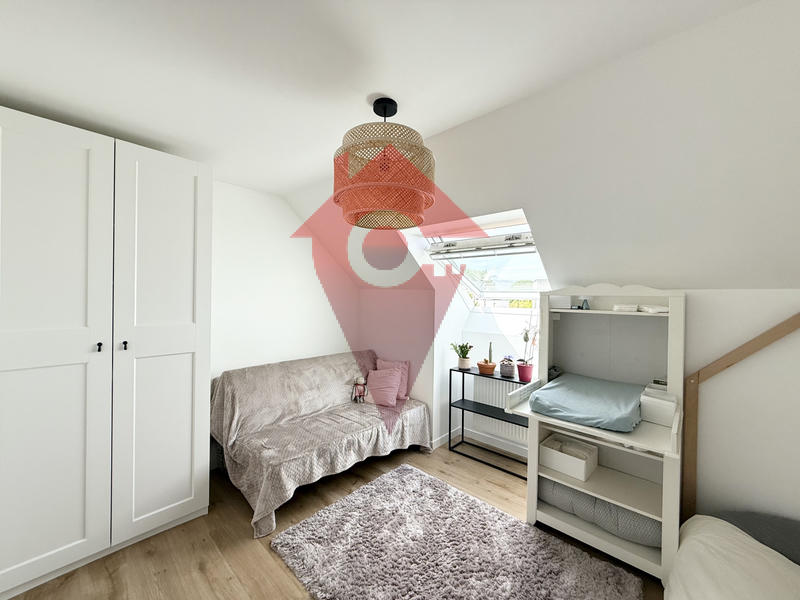 Maison - 140 m² - 5 pièces