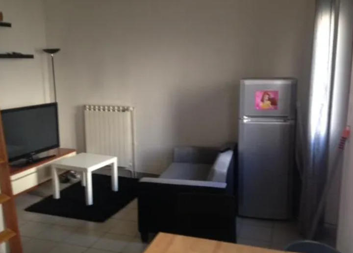 Studio - 18 m² - 1 pièce