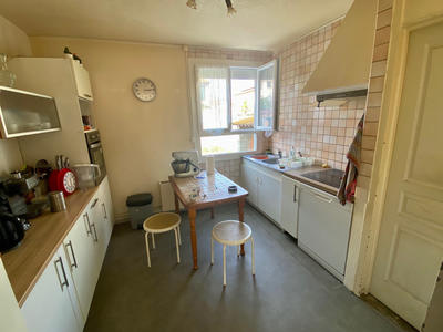 Maison - 98 m² - 4 pièces